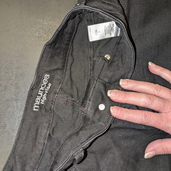 Maurice's High Rise Denim Ladies Size S-Reg in Black - Picture 3 of 3